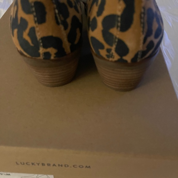 New with box Lucky Brand natural ink leopard print LK-Mahzan Shoes - Picture 3 of 8